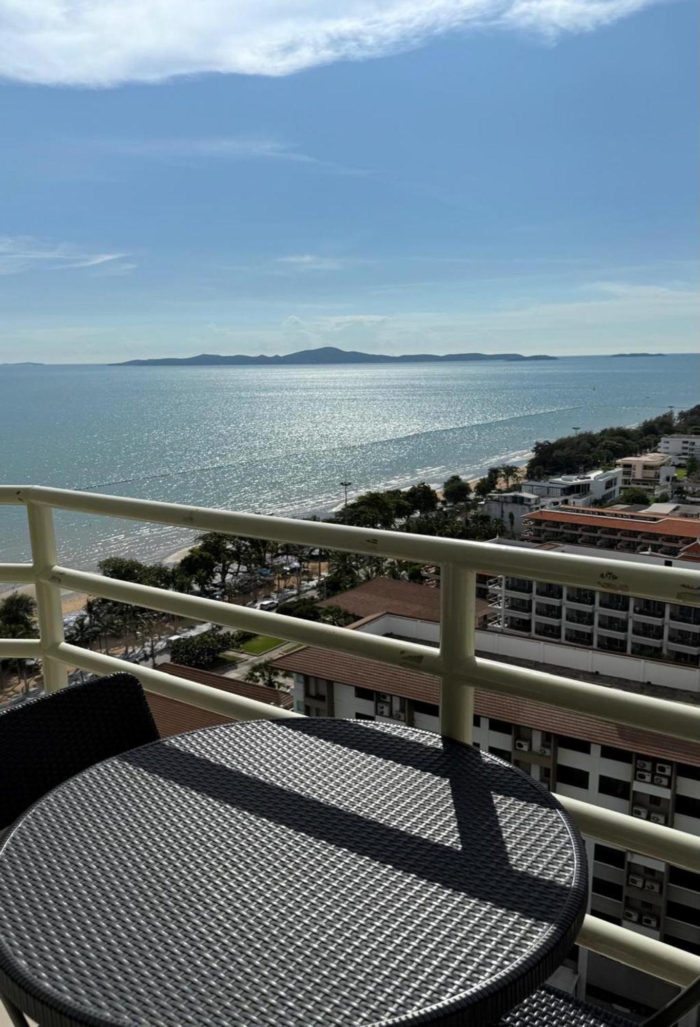 View Talay By Vlad Apartemen