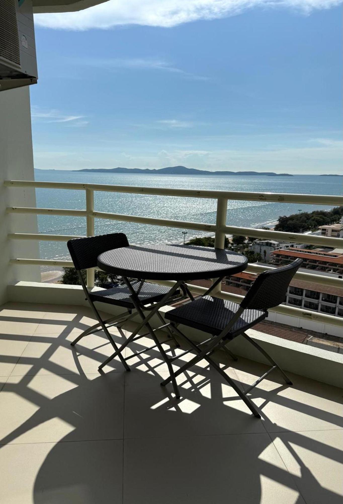 Apartment View Talay By Vlad